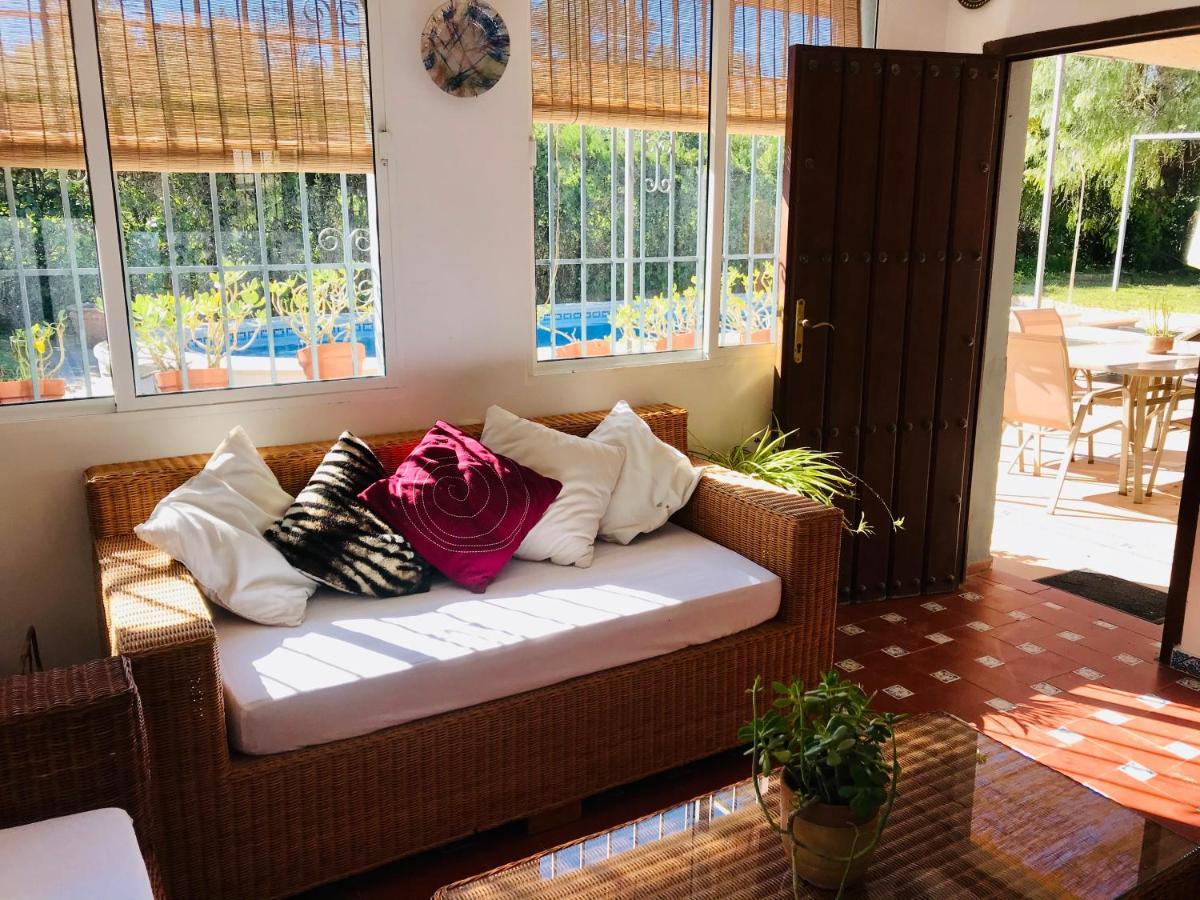 Villa Ferrer Sevilla Gines Exterior photo