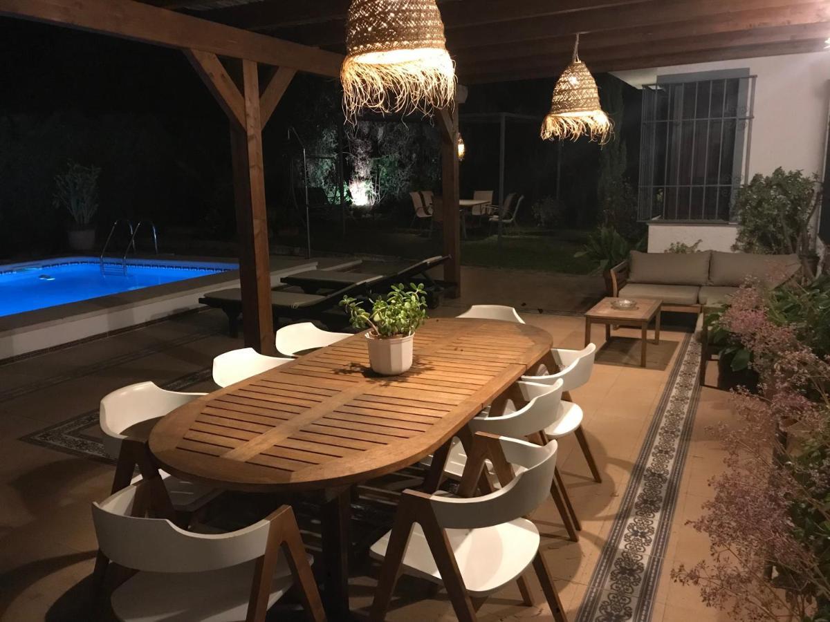 Villa Ferrer Sevilla Gines Exterior photo